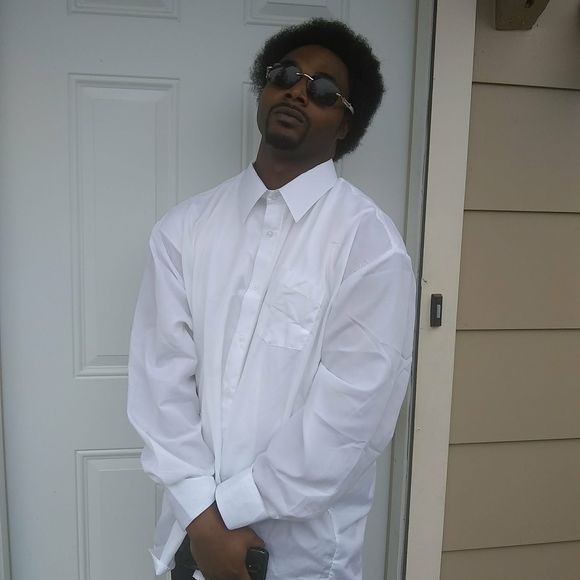 Meet your Posher, James - Picture 1 of 1